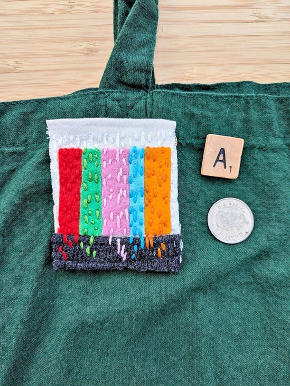 Embroidered Bookshelf Pin Patch - ACOTAR - Picture 4 of 8